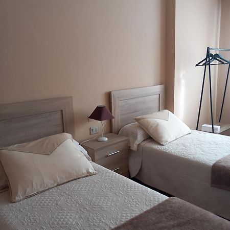 Paseo Do Maceiras Apartment เรดอนเดลา ภายนอก รูปภาพ