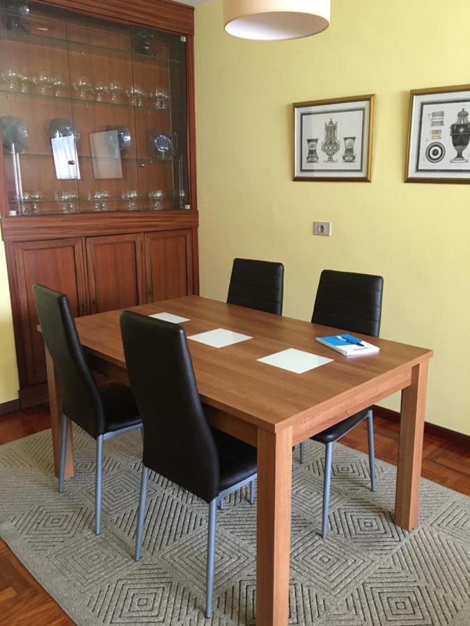 Paseo Do Maceiras Apartment เรดอนเดลา ภายนอก รูปภาพ